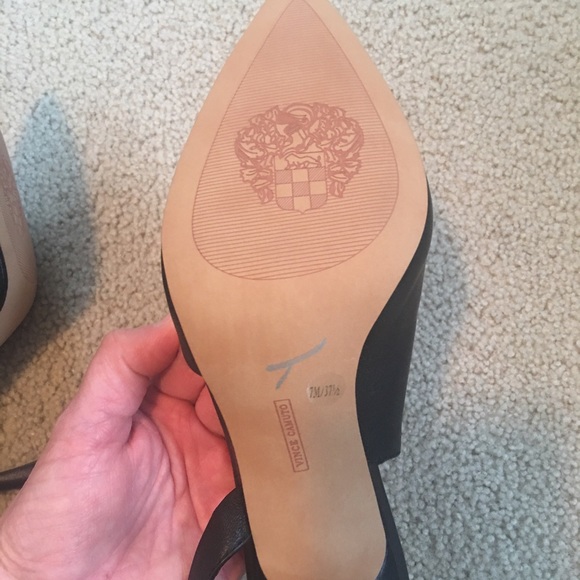 Vince Camuto black heels . Never worn . Sz 7 - Picture 2 of 10